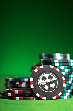 bowser platform: live-dealer tables and slot games on mobile